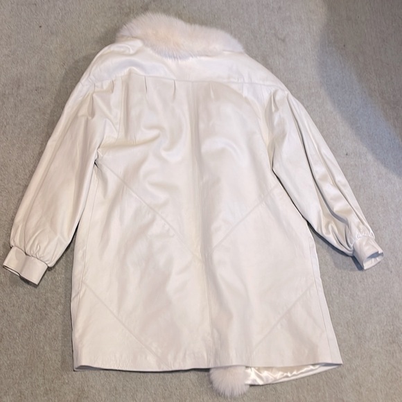 Rare Vintage Beautiful Lamb leather and fox fur coat size M - Picture 6 of 10